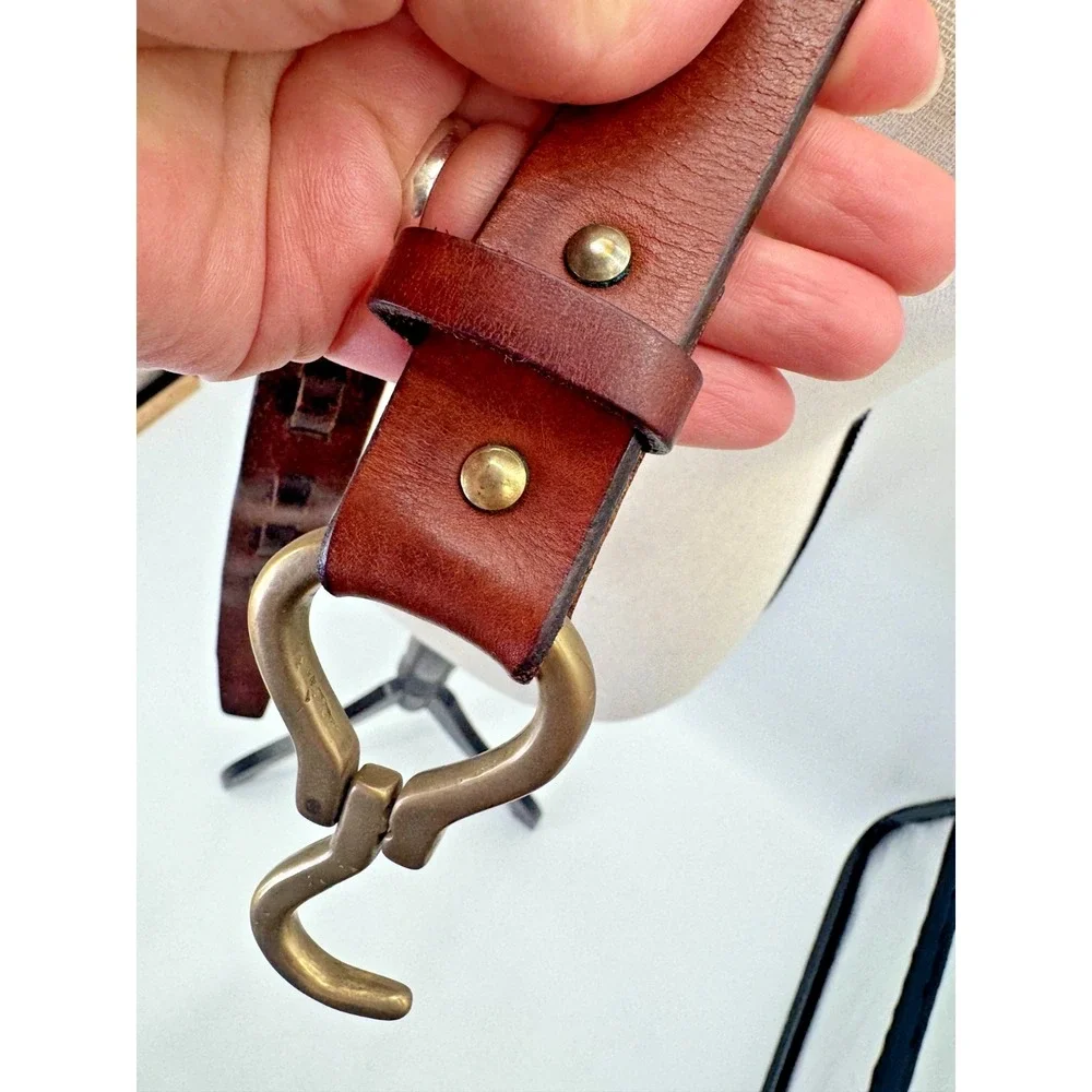 Vintage Orvis Chestnut Full Grain Leather Equestrian Hoof Pick Belt 40 Brass USA